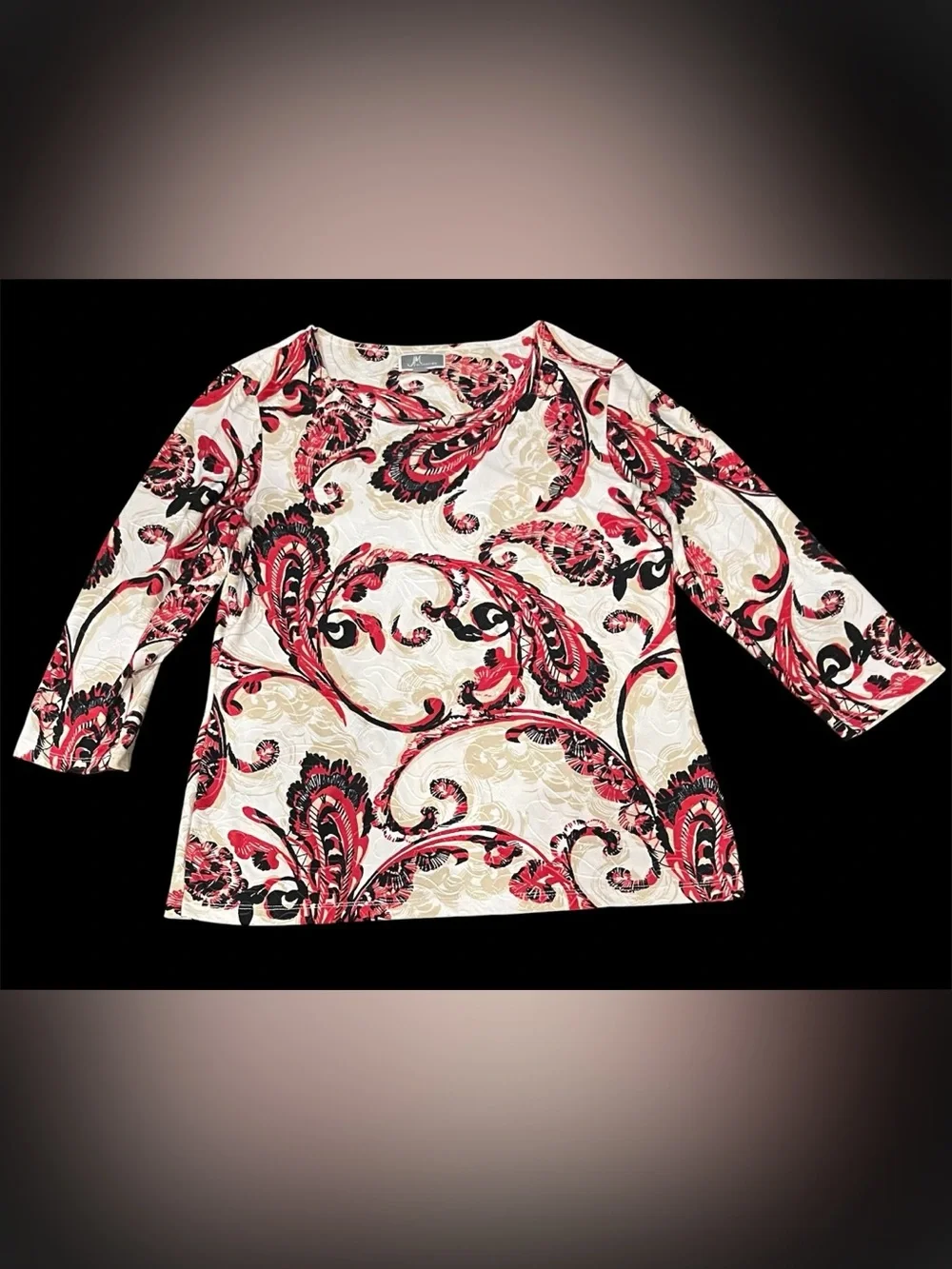 Women’s Size M JM Collection Red & White Paisley Longsleeve Top.